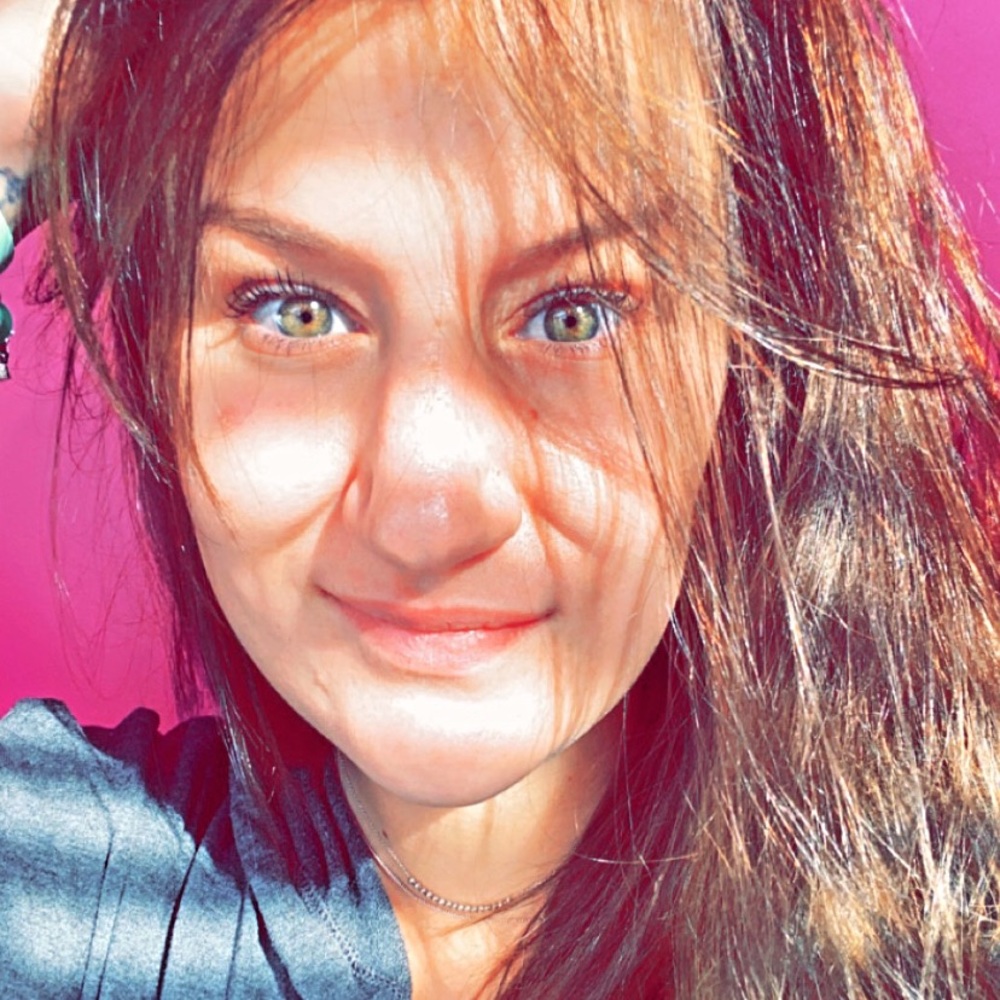 Meet your Posher, Nicole
